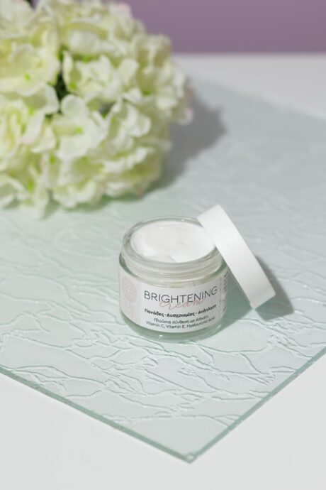 BRIGHENING-CREAM